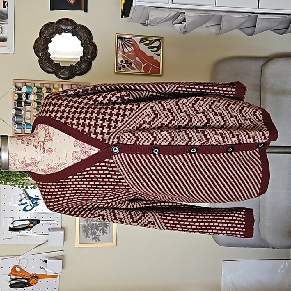 Burgundy Patterned Hi-Low Cardigan - M/L